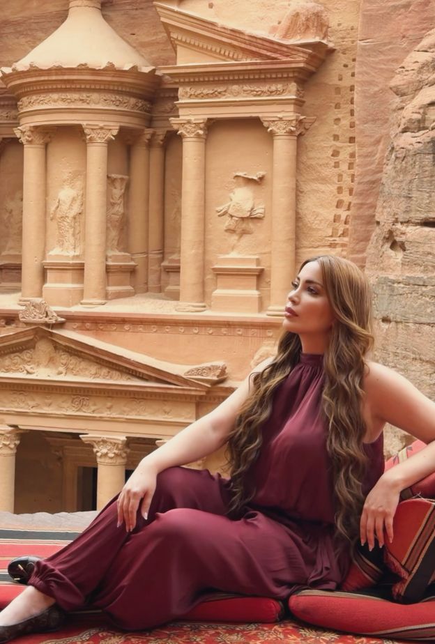 نسرين طافش 