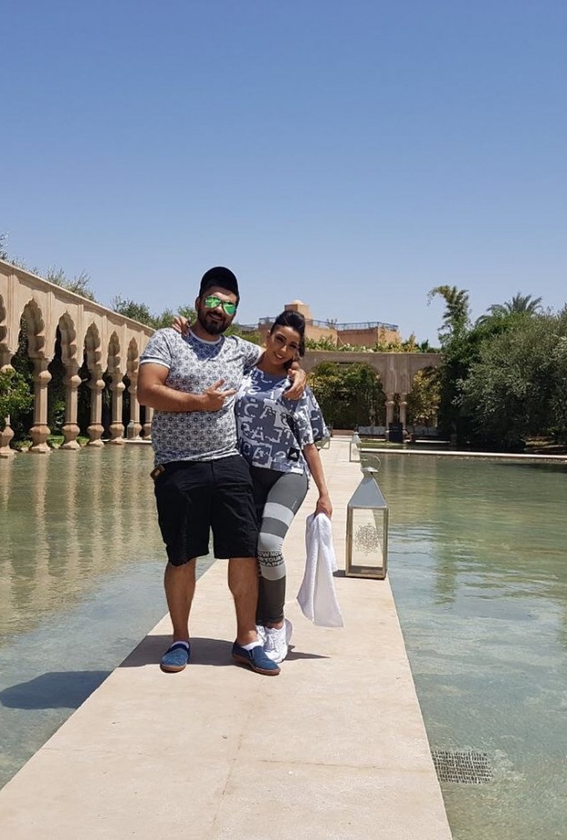 دنيا بطمة وزوجها 