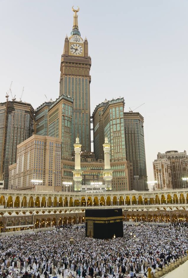 اصحاب الامراض المزمنة عليهم مراجعة اقرب مركز صحي بالمشاعر إذا لزم الأمر