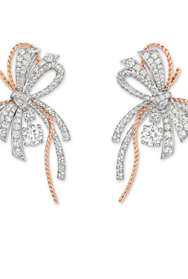 أقراط من شوميه