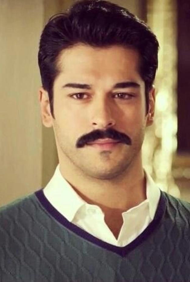 بوراق أوزجفيت