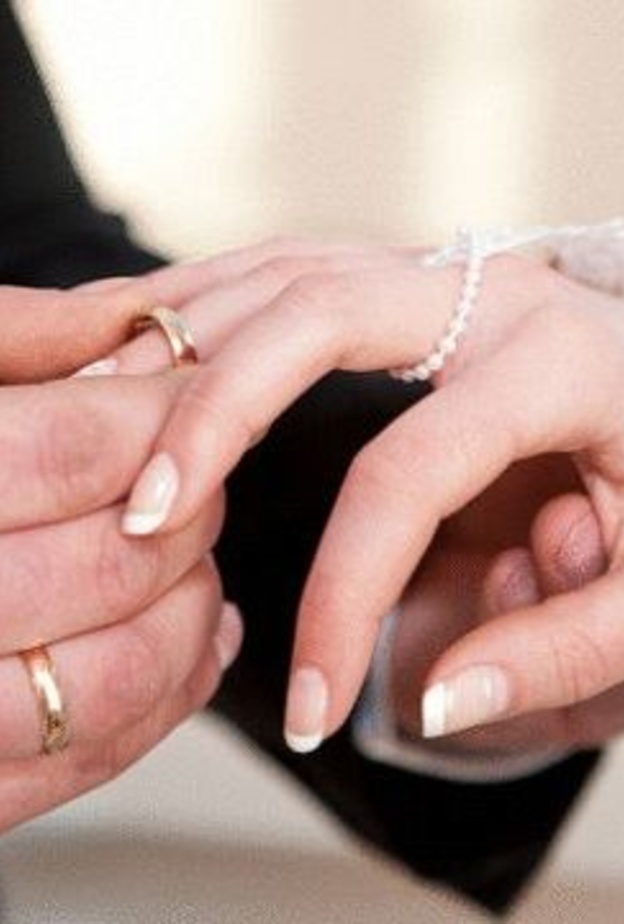 أولياء الأمور في كوريا الجنوبية يتحملون مهور أبنائهم وبناتهم