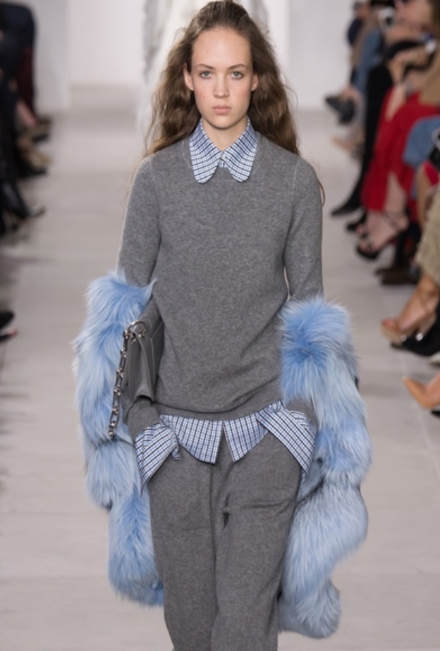 Michael Kors  من عرض أزياء