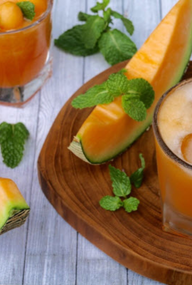 فوائد الشمام الصحية العديدة