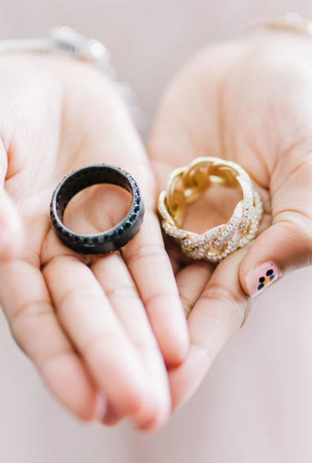 رشاقة اصابع العروس