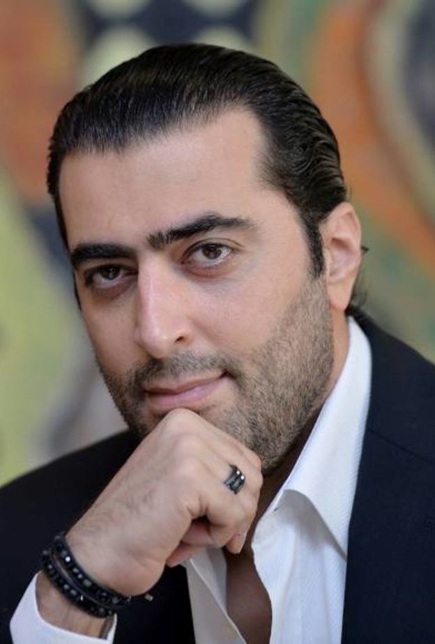 الفنان السوري باسم ياخور يواصل تصوير مسلسل العراب