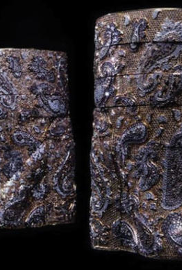 يعرض حالياً في دبي.. حذاء بـ 11 مليون درهم 