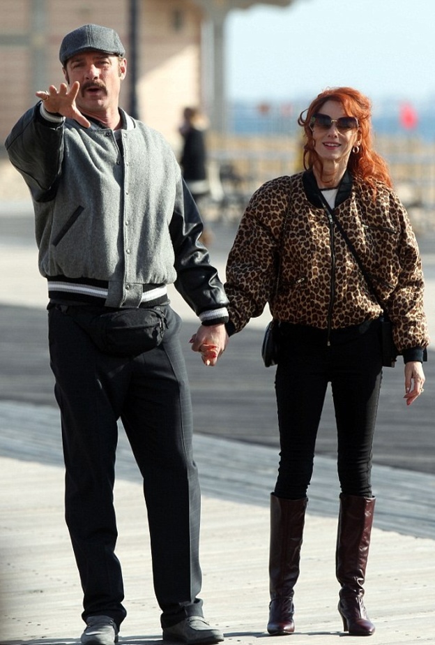 ناعومي واتس وليف شرايبر 