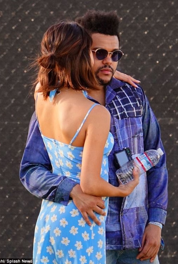 سيلينا وذا ويكند