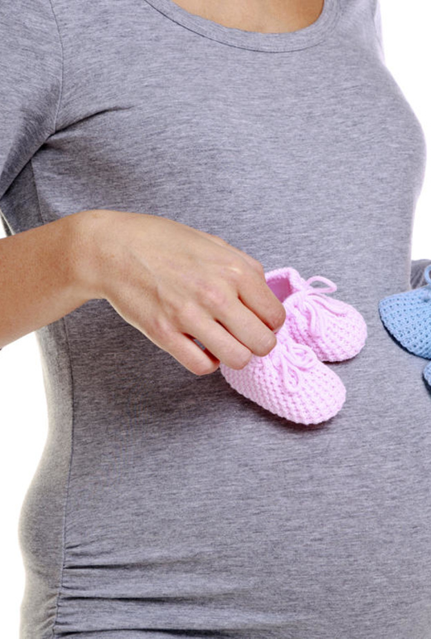  4 أسباب قوية تجعلك لا تحاولي معرفة نوع الجنين قبل الولادة 