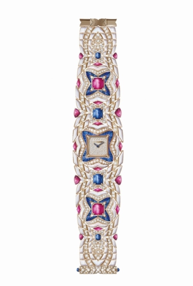 ساعة بولغاري بتصميم غرافيكي