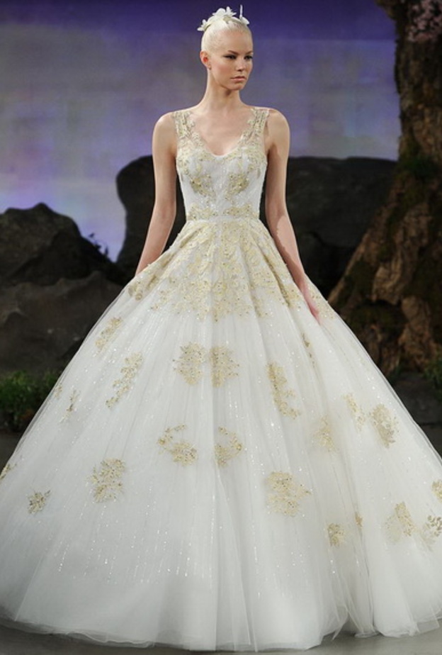 عروس Ines Di Santo بنعومة الفراشات الربيعية!