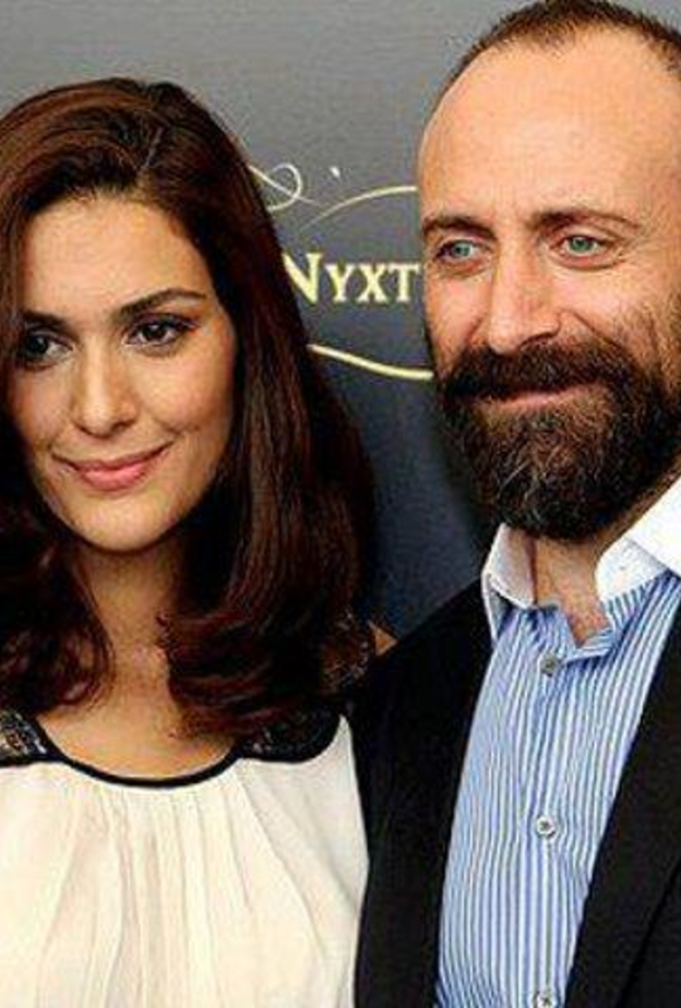 خالد أرجتش وزوجته