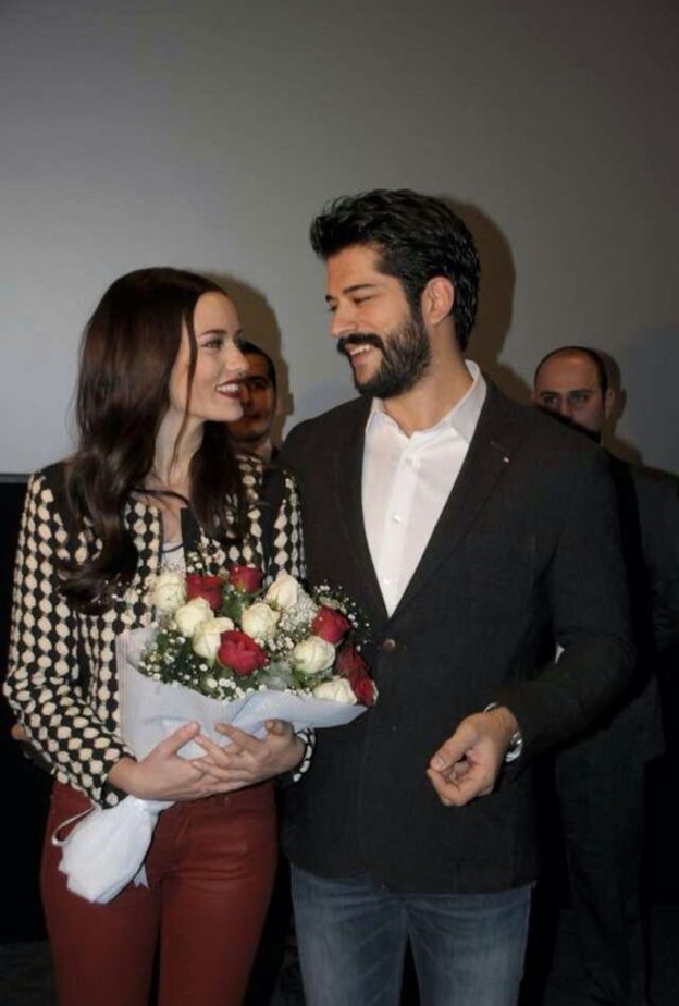 بوراق أوزجفيت وفهرية إفجان