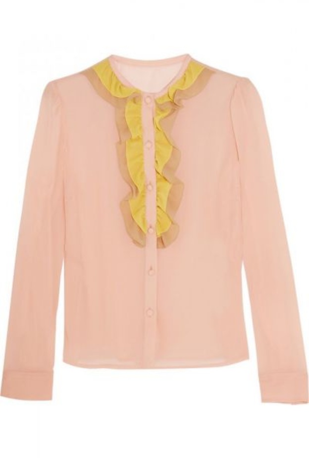 بلوزة حرير تناسب ازياء محجبات من تصميم ريد فالنتينو 