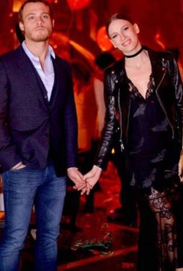 سيريناي ساريكايا وكرم بورسين