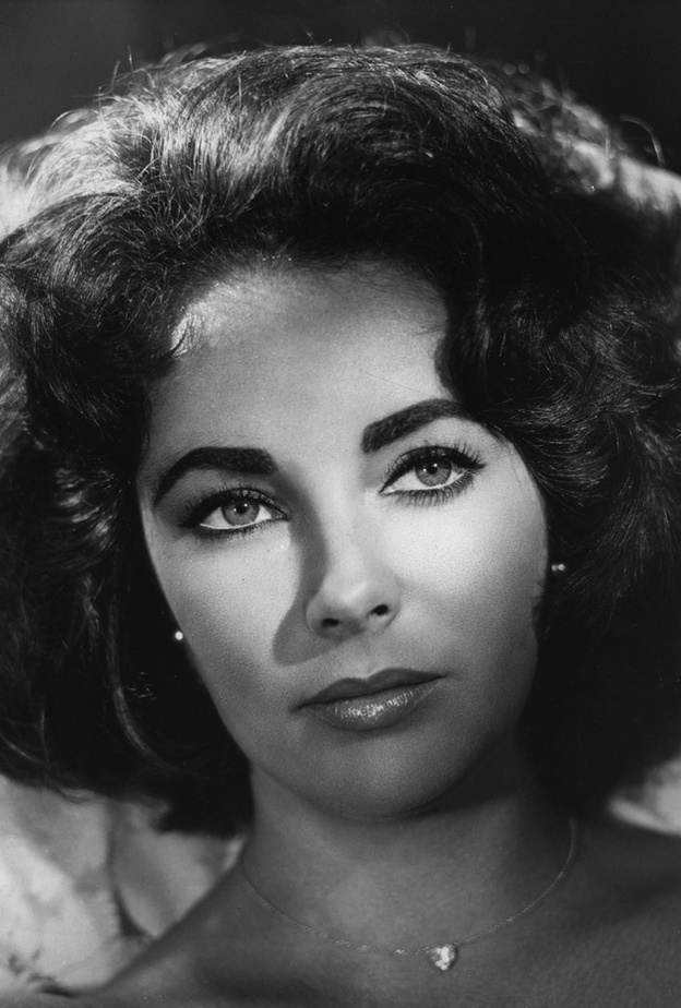 إليزابيث تايلور... أسطورة هوليوود