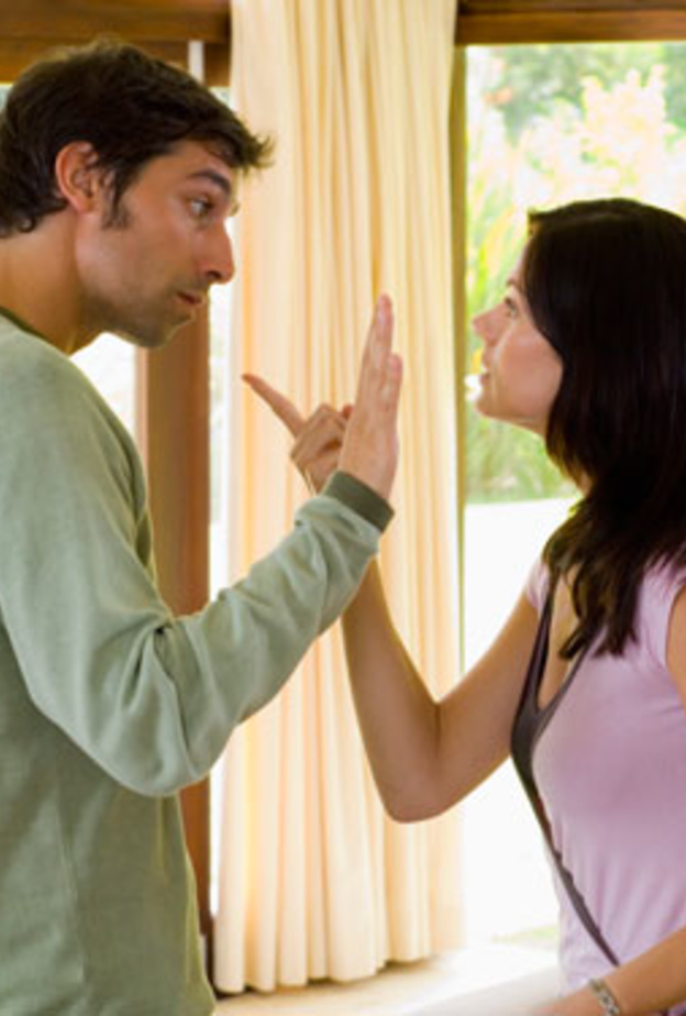 5 اخطاء ترتكبها المراة الجميلة تخرب علاقتها بزوجها