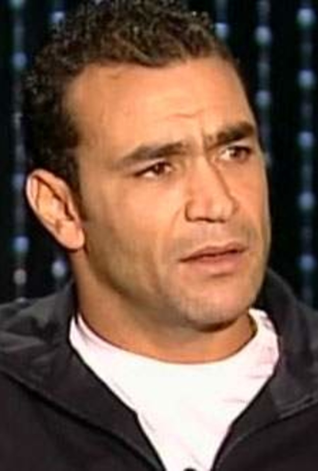 عصام الحضري