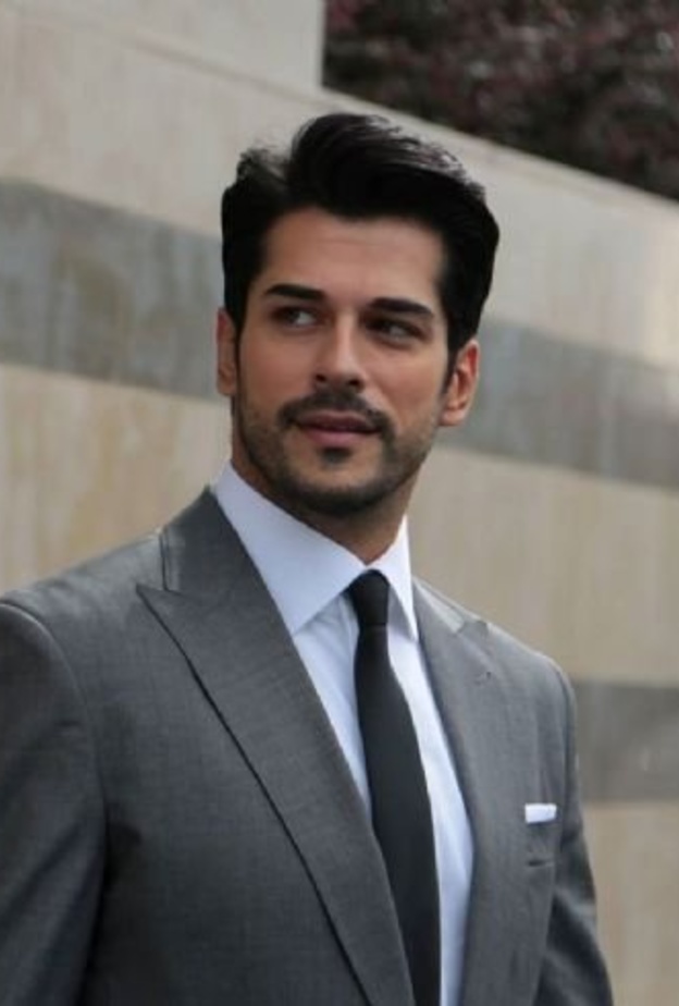 بوراق أوزجفيت