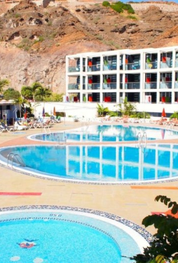 من أشهر الجزر السياحية في إسبانيا، وهي ثالث أكبر جزيرة من أرخبيل