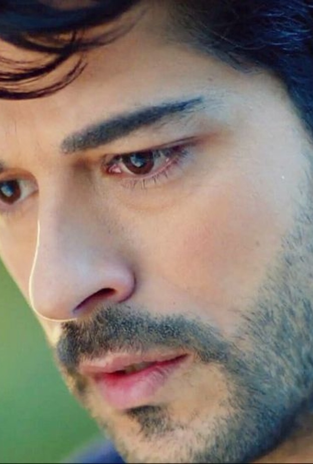 بوراق أوزجفيت