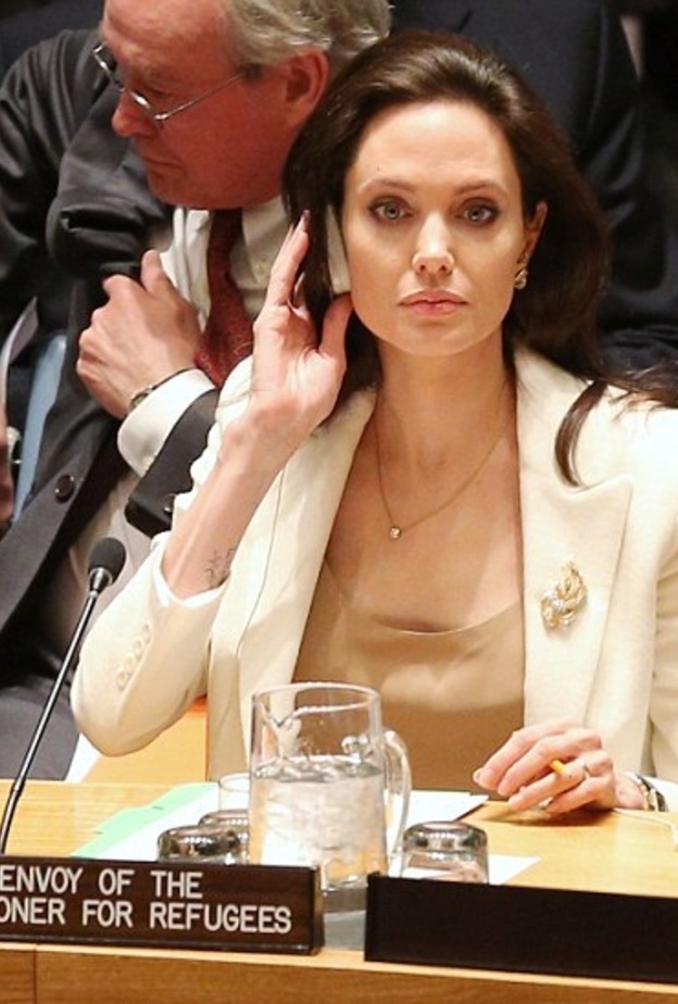 أنجلينا جولي