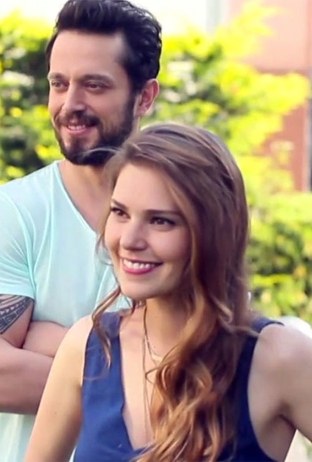 أسلي أنفر ومراد بوز