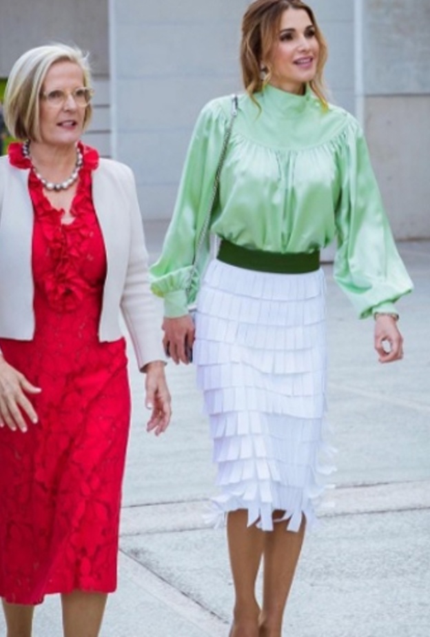 نجوى كرم في إطلالة منعشة من قوتشي Gucci