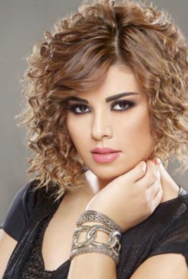 أماني السويسي 