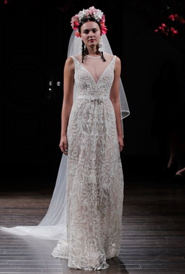 عروس Naeem Khan أميرة من حكايات ألف ليلة وليلة!