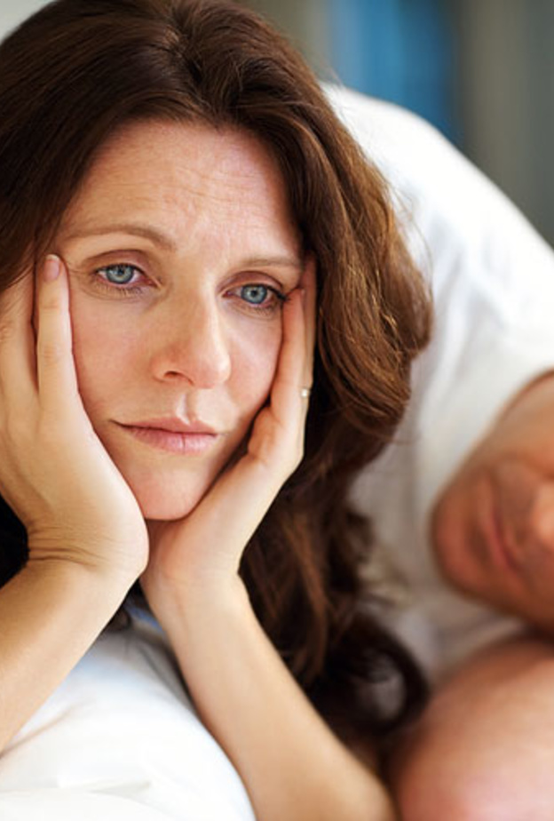 7 أمور هامة تحتاجها المرأة من الرجل في سن اليأس