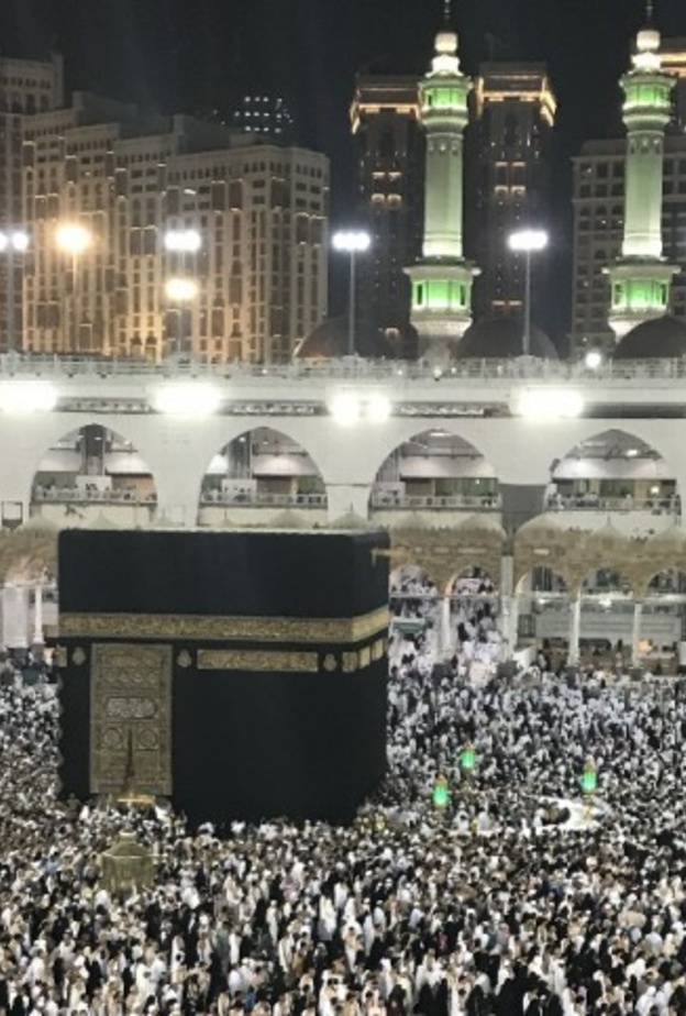 زوار المسجد الحرام في شهر رمضان المبارك 