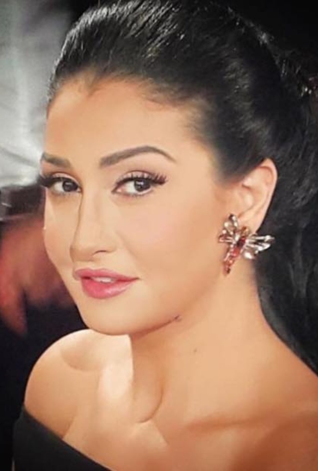 النجمة غادة عبد الرازق