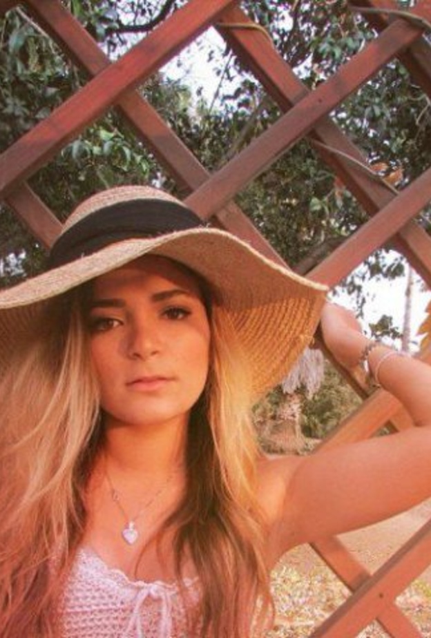 كاميليا الدفراوي 