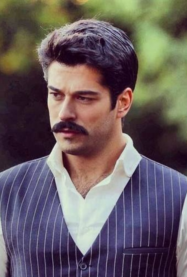 بوراك أوزجفيت