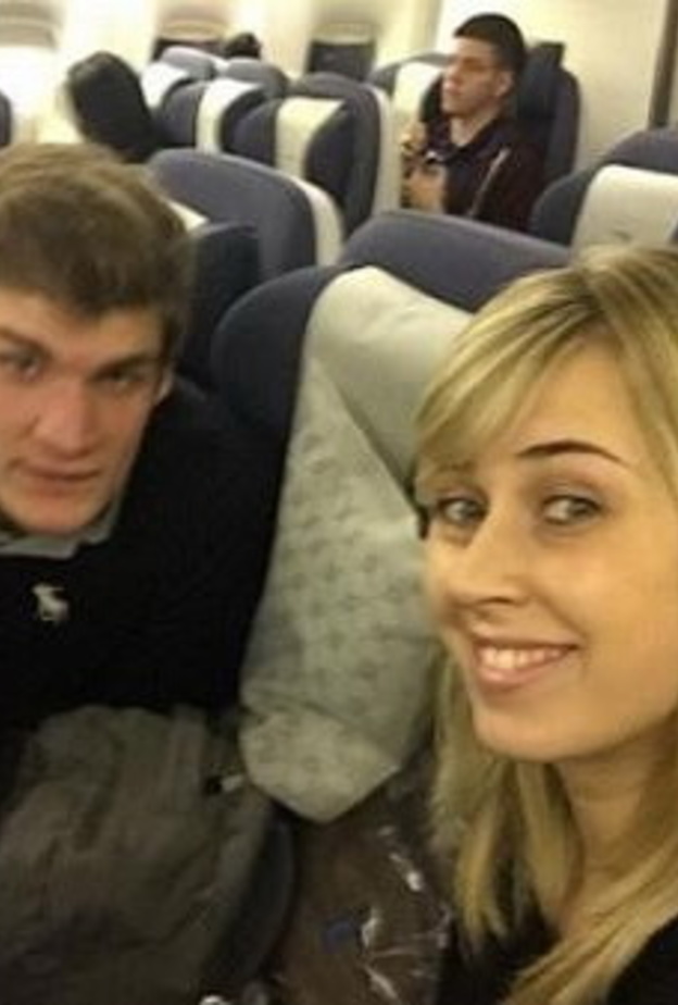 مختل يرعب مسافرين بريطانيين