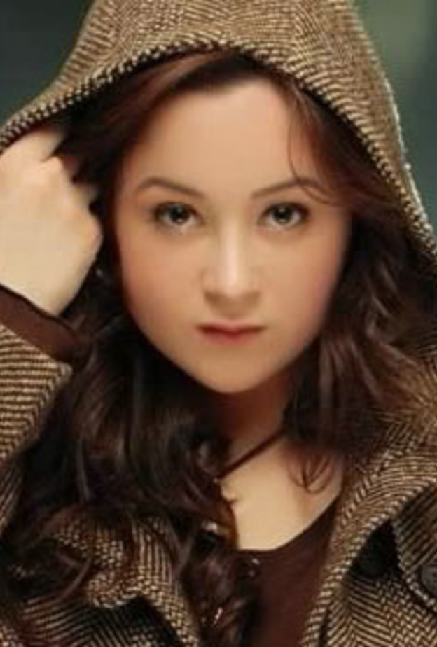 مي نور الشريف