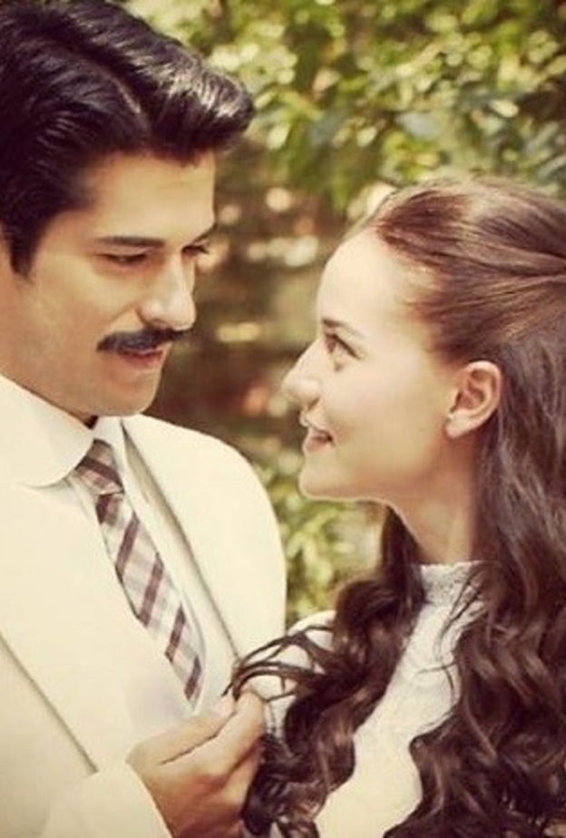 بوراق أوزجفيت وفهرية إفجان