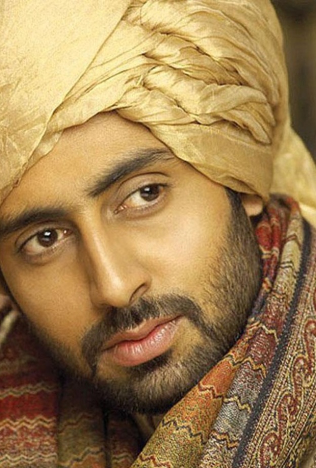 أبهيشيك باتشان.. ابن الوز عوام