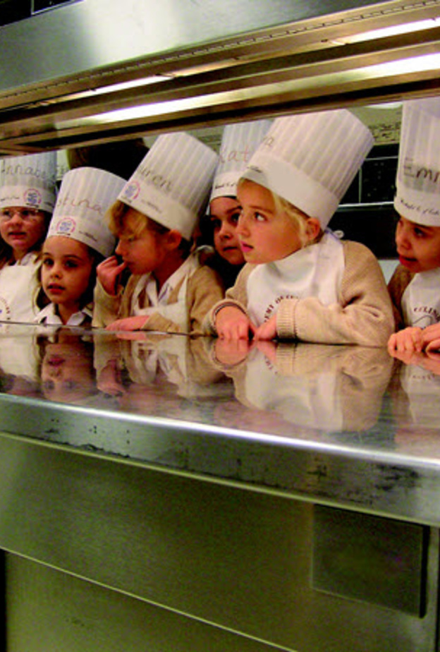 مبادرة "تَبَن مدرسة" لتوعية الأطفال حول العادات الصحية