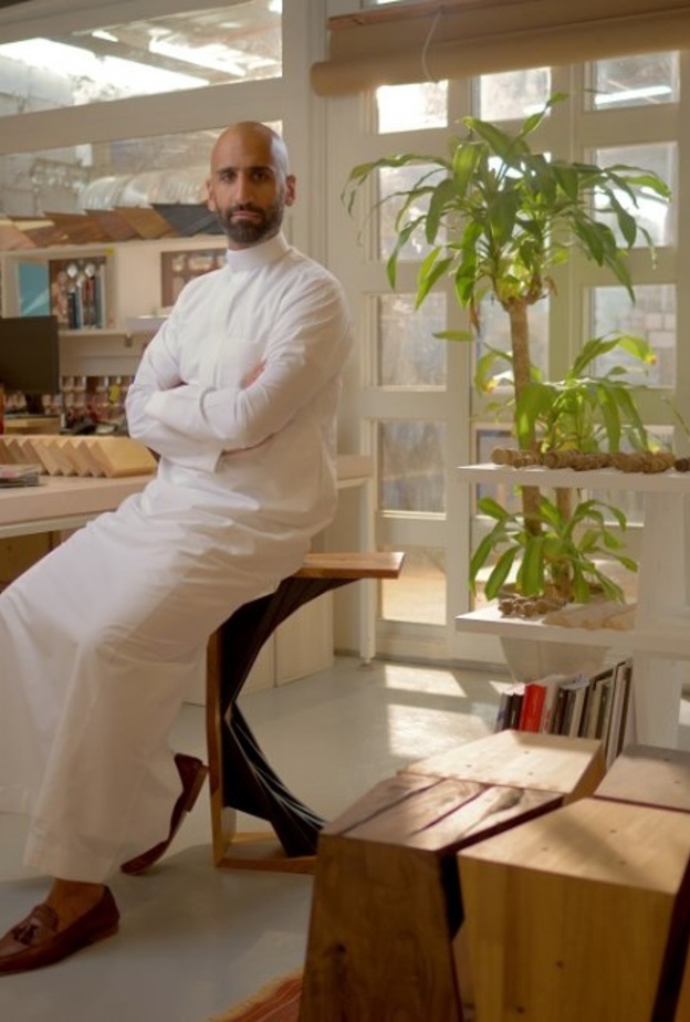 المصمم السعودي البارا صائم الدهر