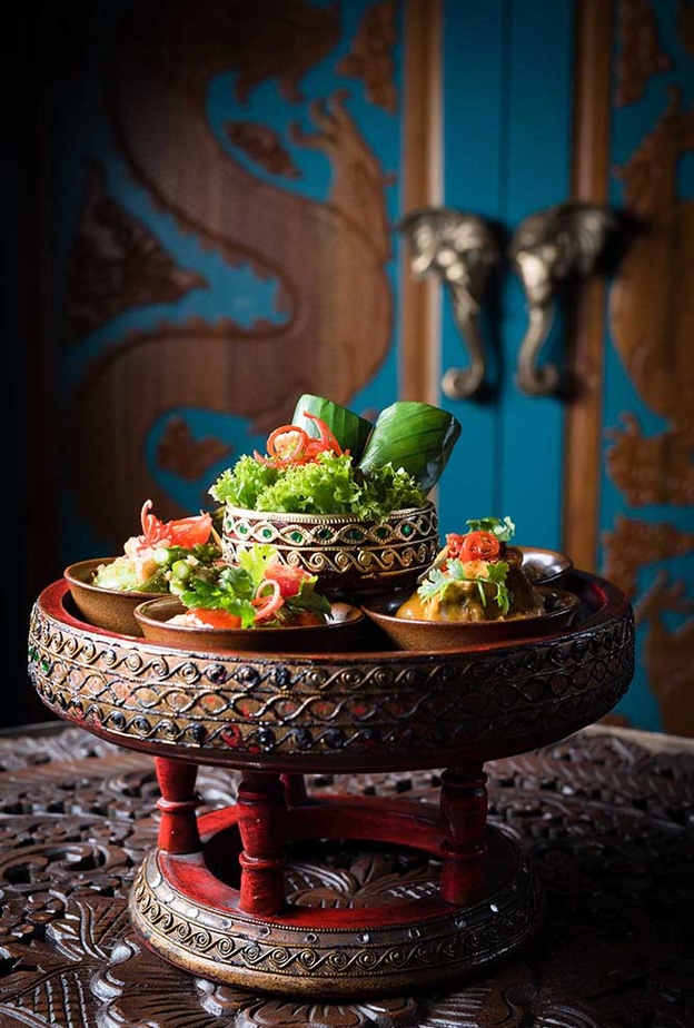 خان توك .. مفهوم جديد في الطعام التايلاندي في منتجع أنانتارا النخلة دبي 