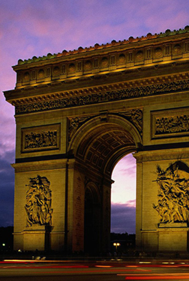 فرنسا .. بلد السياحة الأول في العالم