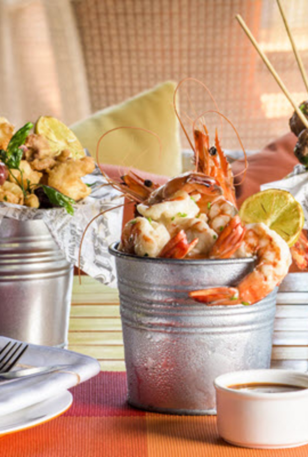 الإستمتاع بطعم المشويات بالقرب من البحر