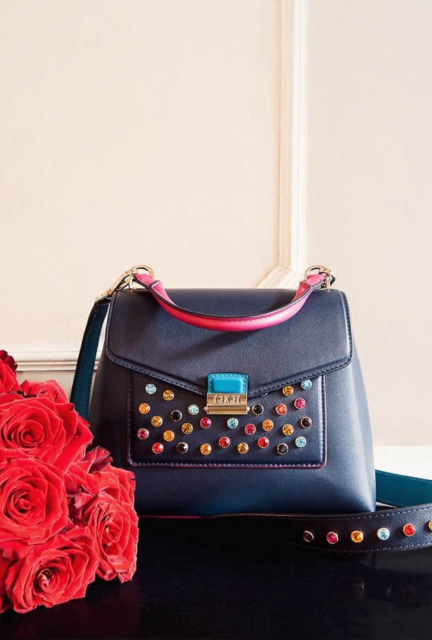 حقائب Micro Bag Collection