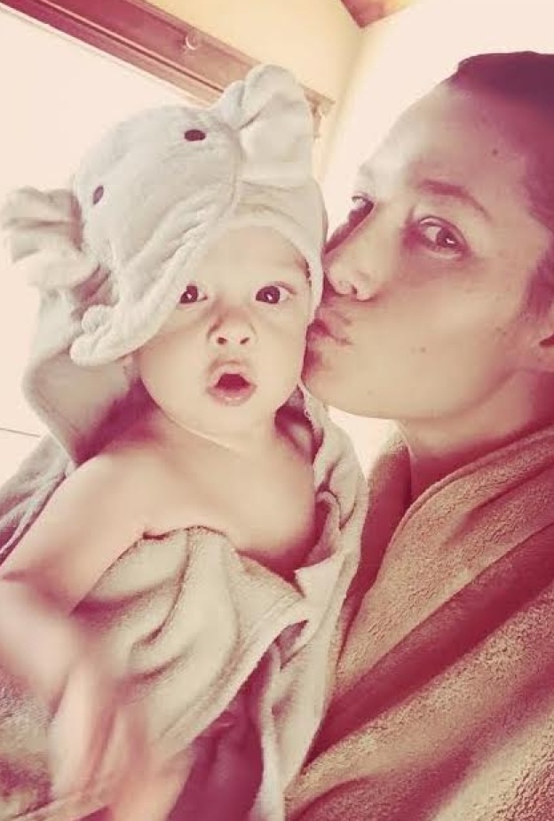 جاستن تمبرليك يعرض أحدث صورة لمولوده و جيسيكا بيل