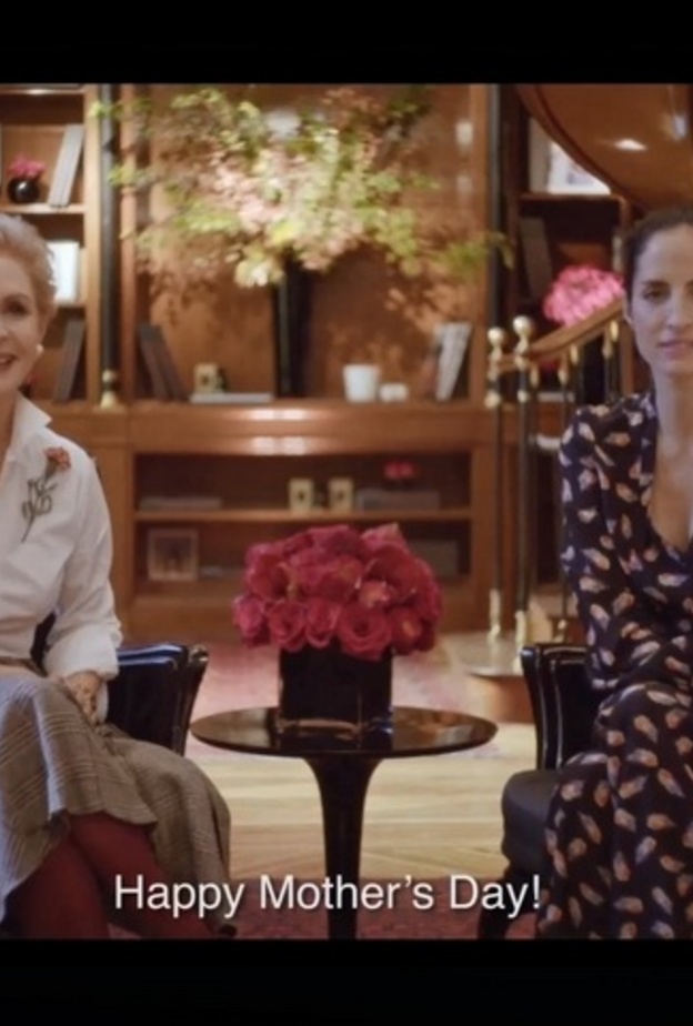 Carolina Herrera تحتفل بعيد الأم مع Good Girl عطر البطلة الموجودة في داخل كل امرأة