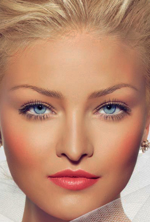 تحديد الشفاه هو أساسي