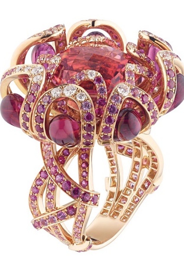 اقراط ياقوت من تصميم Hemmerle